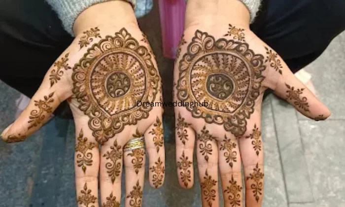 Vijay Mehandi Artist chandighar